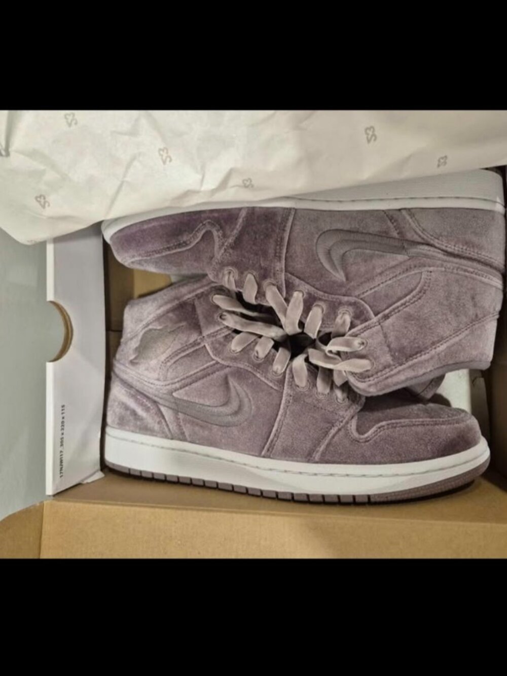 Air Jordan 1 Mid SE Dusty Purple Velvet Womens 10.5